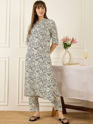 Floral Printed Thread Work Pure Cotton Kurta With Palazzos 6