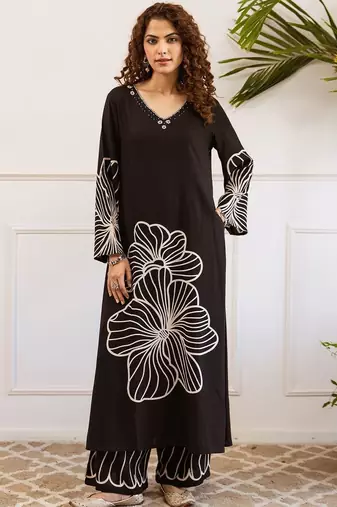 Women Floral Printed Regular Thread Work Kurta with Palazzos