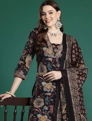Floral Printed Sequinned Pure Cotton Kurta With Trousers & Dupatta 1