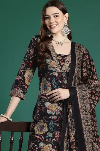 Floral Printed Sequinned Pure Cotton Kurta With Trousers & Dupatta