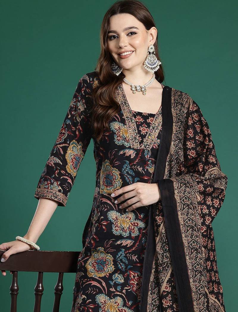 Floral Printed Sequinned Pure Cotton Kurta With Trousers & Dupatta