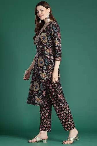 Floral Printed Sequinned Pure Cotton Kurta With Trousers & Dupatta