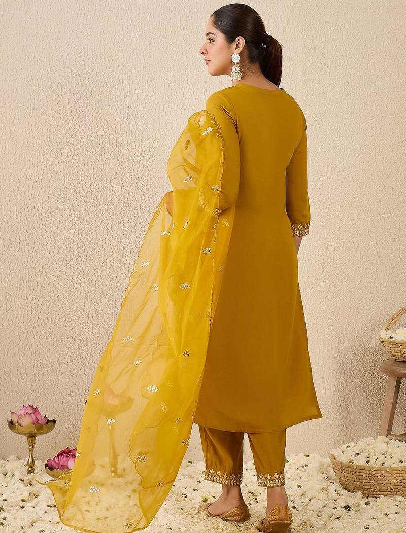 Women Ethnic Motifs Embroidered Kurta With Trousers & Dupatta Kurta Sets