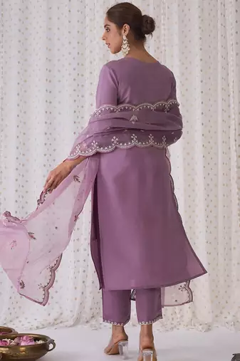 Floral Embroidered Round Neck Thread Work Kurta with Trousers & Dupatta