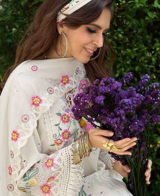 Women Floral Embroidered Regular Sequinned Pure Cotton Kurta with Trousers & With Dupatta 5