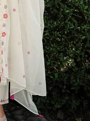 Women Floral Embroidered Regular Sequinned Pure Cotton Kurta with Trousers & With Dupatta 6