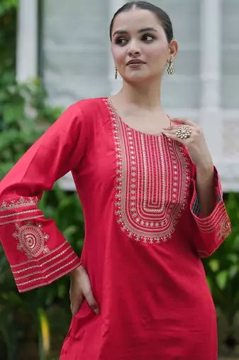 Women Ethnic Motifs Embroidered Regular Sequinned Kurta with Trousers