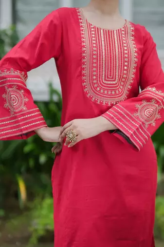 Women Ethnic Motifs Embroidered Regular Sequinned Kurta with Trousers