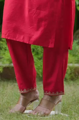 Women Ethnic Motifs Embroidered Regular Sequinned Kurta with Trousers