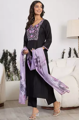 Floral Embroidered Yoke Design Round Neck Regular Kurta With Trouser & Dupatta