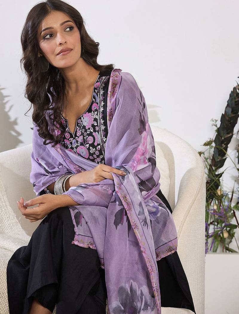Floral Embroidered Yoke Design Round Neck Regular Kurta With Trouser & Dupatta
