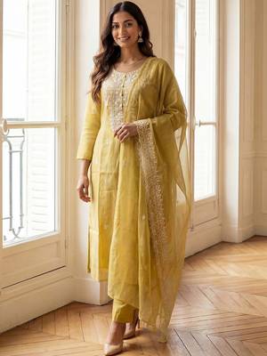 Women Ethnic Motifs Embroidered Regular Thread Work Kurta with Palazzos & With Dupatta 2