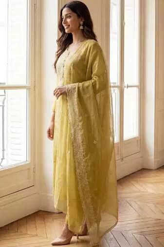 Women Ethnic Motifs Embroidered Regular Thread Work Kurta with Palazzos & With Dupatta