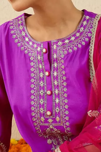 Women Ethnic Motifs Embroidered Zardozi Work Kurta with Trousers & Dupatta