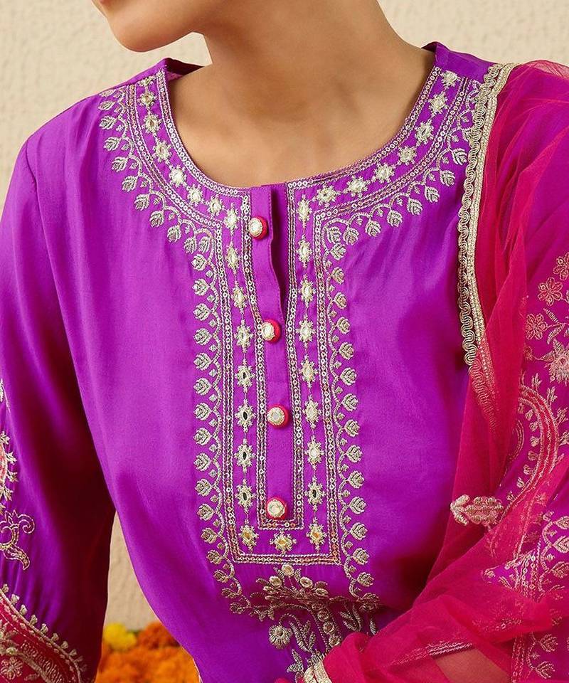 Women Ethnic Motifs Embroidered Zardozi Work Kurta with Trousers & Dupatta