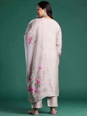 Plus Size Embroidered Regular Round Neck Kurta with Trousers & Dupatta 6