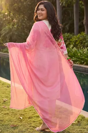 Plus Size Off White Printed Straight Linen Kurta Trousers With Dupatta Set
