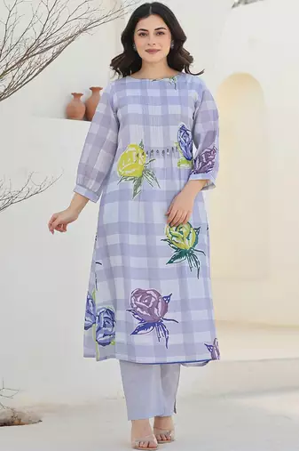 Women Floral Printed Regular Beads and Stones Pure Cotton Kurta with Trousers