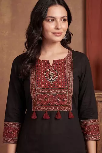 Women Ethnic Motifs Printed Regular Pure Cotton Kurta with Trousers & With Dupatta