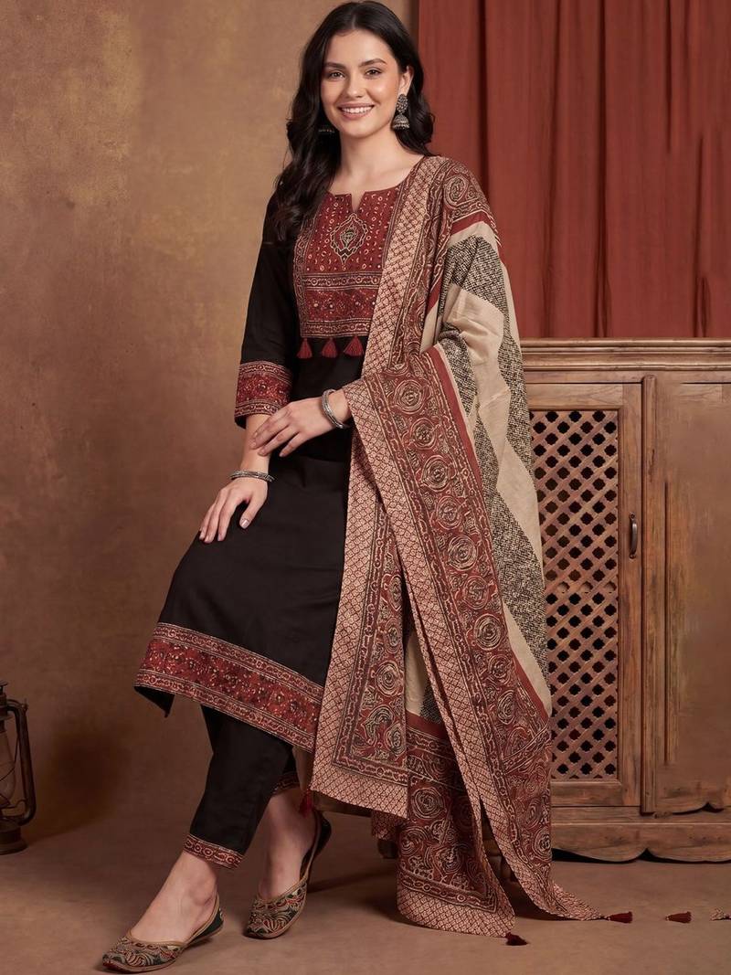 Women Ethnic Motifs Printed Regular Pure Cotton Kurta with Trousers & With Dupatta