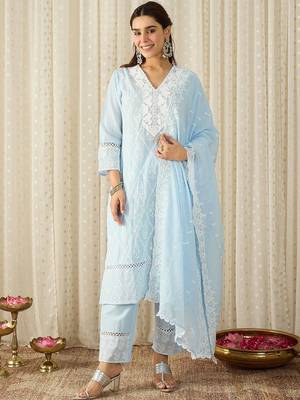 Women Embroidered Regular Thread Work Pure Cotton Kurta With Trousers & Dupatta 1