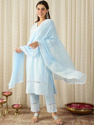 Women Embroidered Regular Thread Work Pure Cotton Kurta With Trousers & Dupatta 5