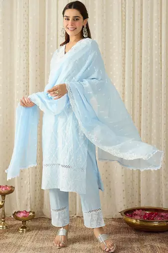 Women Embroidered Regular Thread Work Pure Cotton Kurta With Trousers & Dupatta