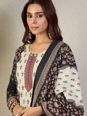 Ethnic Motifs Printed Round Neck Pure Cotton Kurta With Trousers & Dupatta 1
