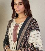Ethnic Motifs Printed Round Neck Pure Cotton Kurta With Trousers & Dupatta