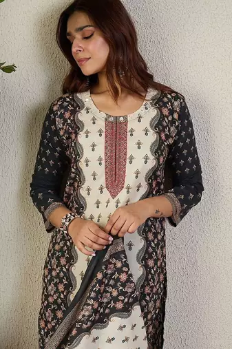 Ethnic Motifs Printed Round Neck Pure Cotton Kurta With Trousers & Dupatta