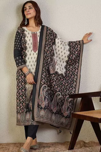 Ethnic Motifs Printed Round Neck Pure Cotton Kurta With Trousers & Dupatta