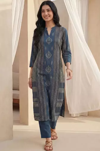 Women Ethnic Motifs Printed Regular Pure Cotton Kurta with Trousers