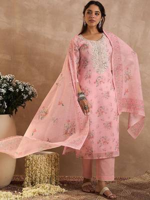 Women Floral Printed Linen Kurta with Trousers & Dupatta 3