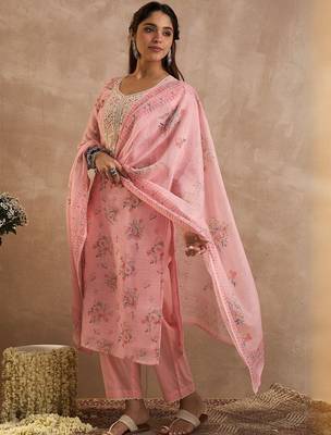 Women Floral Printed Linen Kurta with Trousers & Dupatta 5