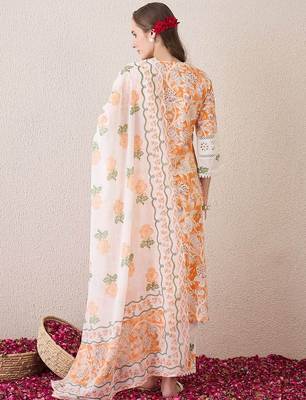Floral Printed Beads and Stones Pure Cotton Straight Kurta & Trousers & Dupatta 5