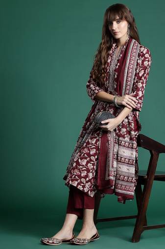 Floral Printed  Cotton Kurta With Trousers & Dupatta