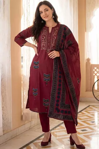 Women Ethnic Motifs Embroidered Regular Thread Work Pure Cotton Kurta with Trousers & With Dupatta