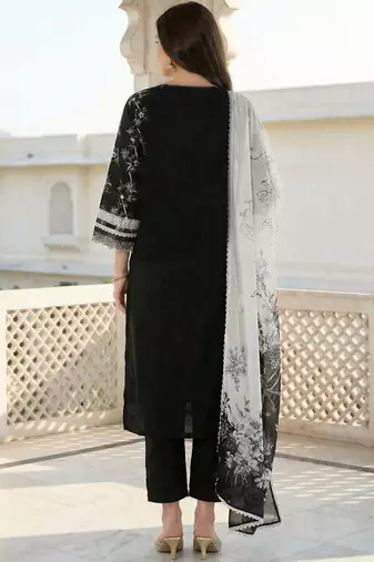 Women Floral Actual Embroidery Regular Thread Work Pure Cotton Kurta Set