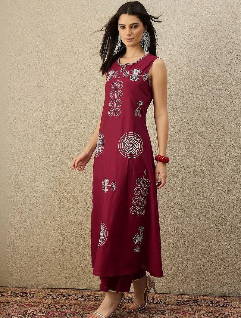 Women Ethnic Motifs Embroidered Regular Thread Work Pure Cotton Kurta with Palazzos