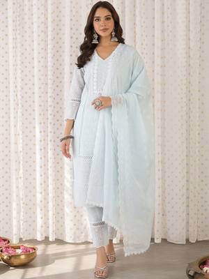 Ethnic Motifs Embroidered Chikankari Pure Cotton Kurta With Trousers & Dupatta 4