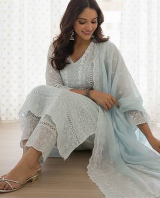 Ethnic Motifs Embroidered Chikankari Pure Cotton Kurta With Trousers & Dupatta 6