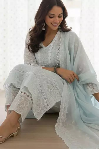 Ethnic Motifs Embroidered Chikankari Pure Cotton Kurta With Trousers & Dupatta