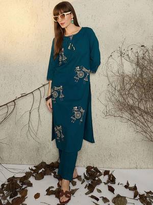 Women Printed Regular Thread Work Pure Cotton Kurta with Trousers 5