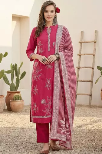 Women Floral Printed Regular Beads and Stones  Cotton Kurta with Trousers & With Dupatta