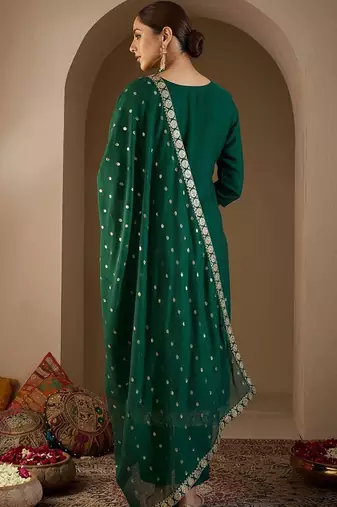 Ethnic Motifs Embroidered Straight Thread Work Kurta With Trousers & Dupatta