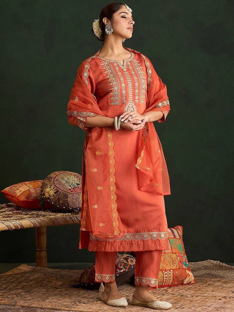 Ethnic Motifs Embroidered Gotta Patti Straight Kurta With Trousers & Dupatta