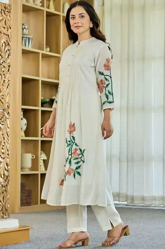 Floral Embroidered Mandarin Collar A Line Pure Cotton Kurta Wwith Trousers