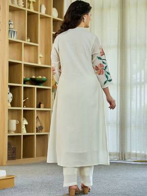 Floral Embroidered Mandarin Collar A Line Pure Cotton Kurta Wwith Trousers 5