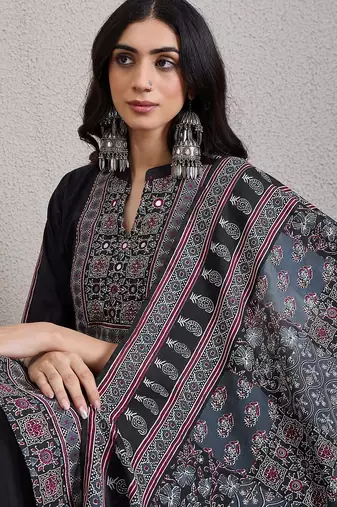 Ethnic Motifs Embroidered Mirror Work Pure Cotton Kurta With Trousers & Dupatta