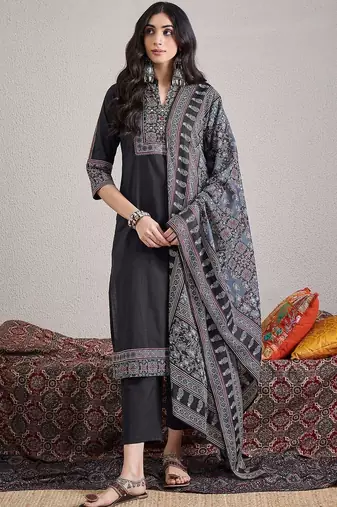 Ethnic Motifs Embroidered Mirror Work Pure Cotton Kurta With Trousers & Dupatta